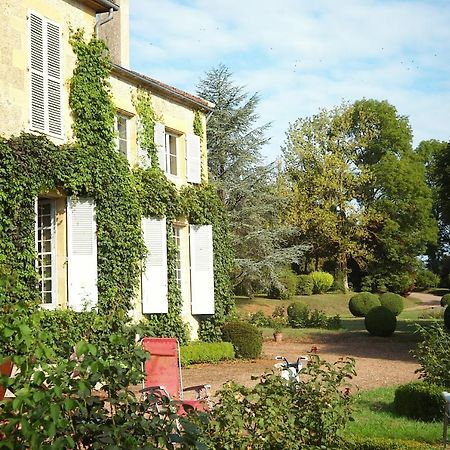 Gentilhommiere De Lurcy Le Bourg B&B 외부 사진