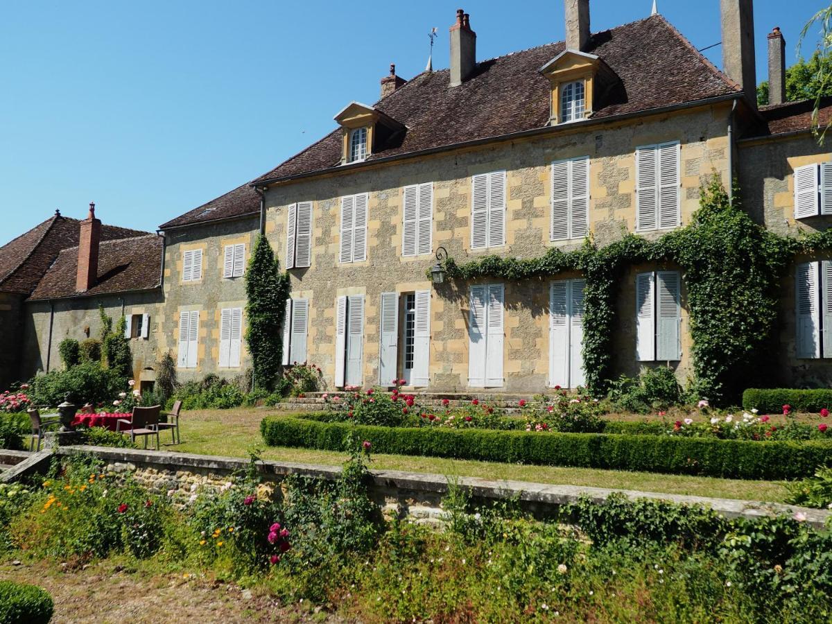 Gentilhommiere De Lurcy Le Bourg B&B 외부 사진