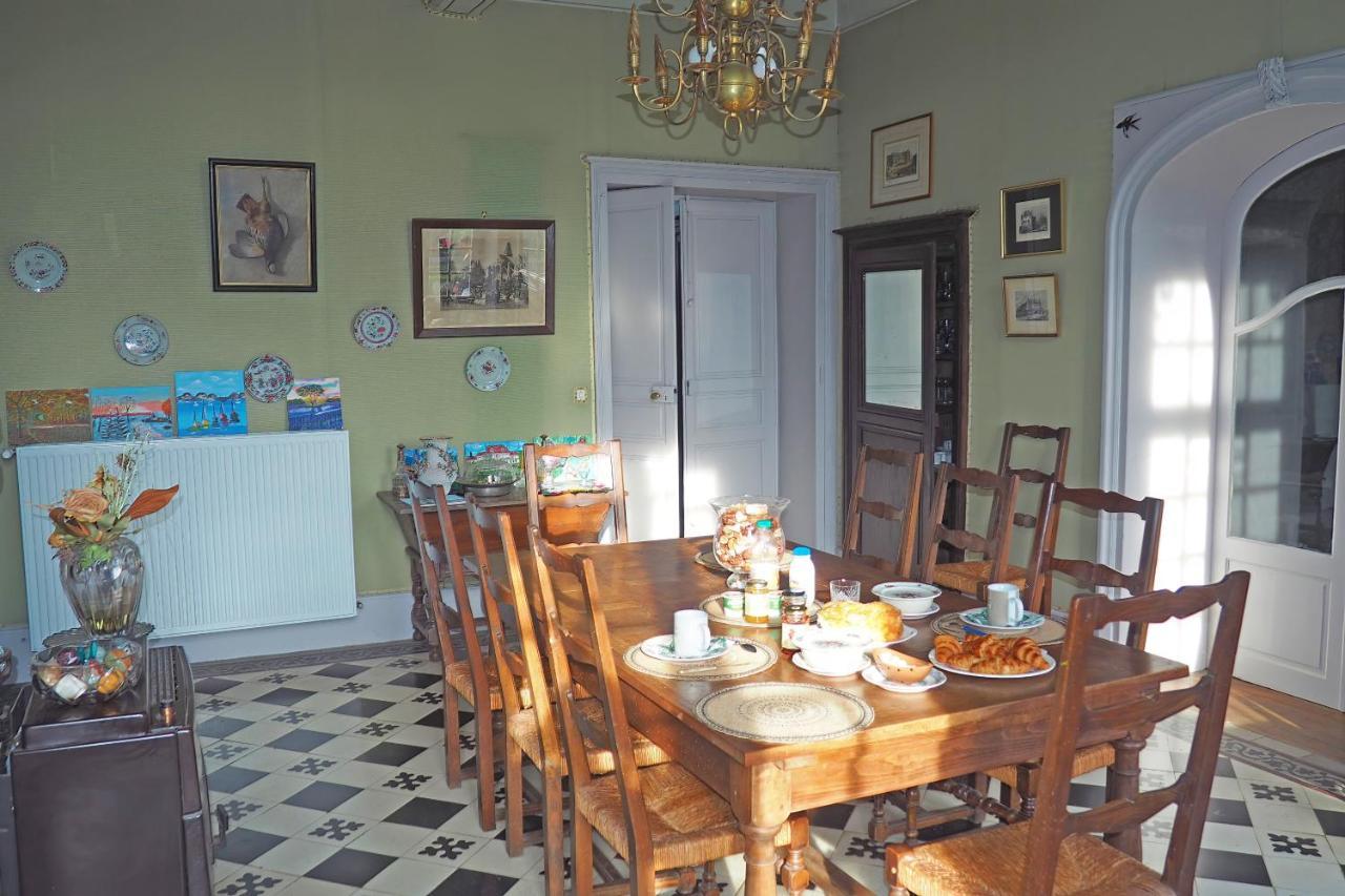 Gentilhommiere De Lurcy Le Bourg B&B 외부 사진